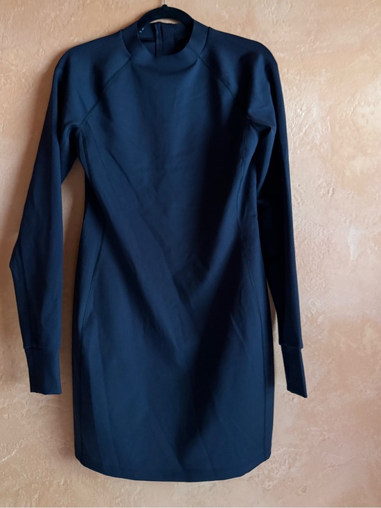 Greyson Dresses & Skirts - Greyson Nova Mock Neck Long Sleeve Performance Dress Black Size M NWT